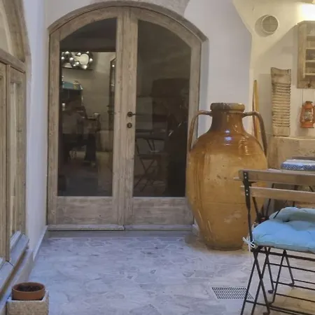 アパート Casa Fondaco ガリポリ